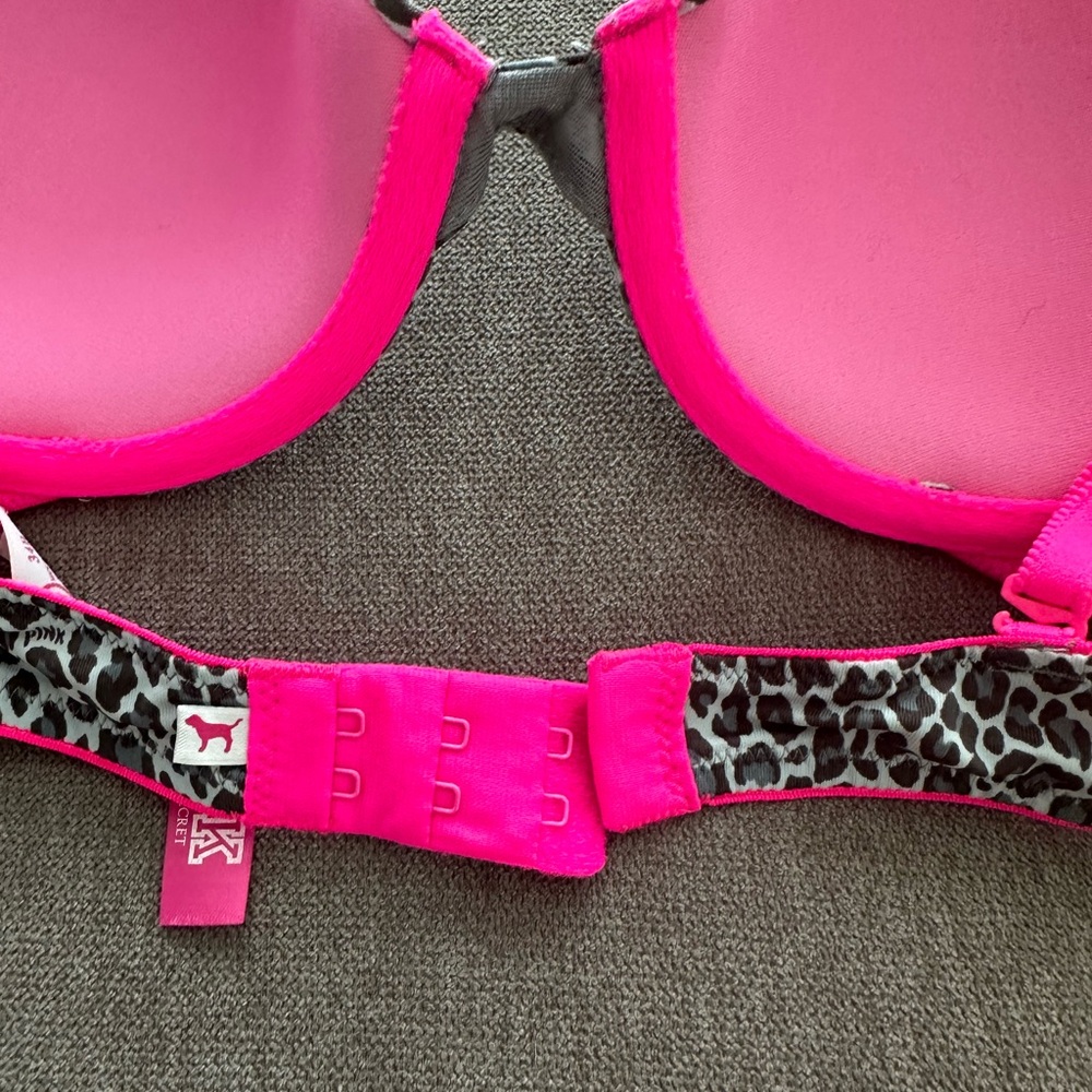 Victoria’s Secret and Pink Bras - Picture 13 of 14